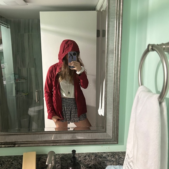 Dark deep red Lululemon rain jacket - Picture 3 of 10